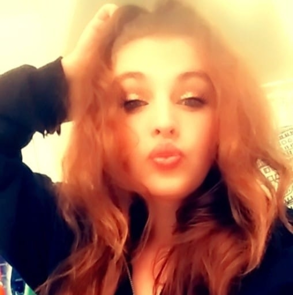 Meet your Posher, Cassy